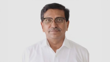 হানিফ ও তার স্ত্রীর বিরুদ্ধে দুর্নীতির দুই মামলা, সন্তানদের নোটিশ